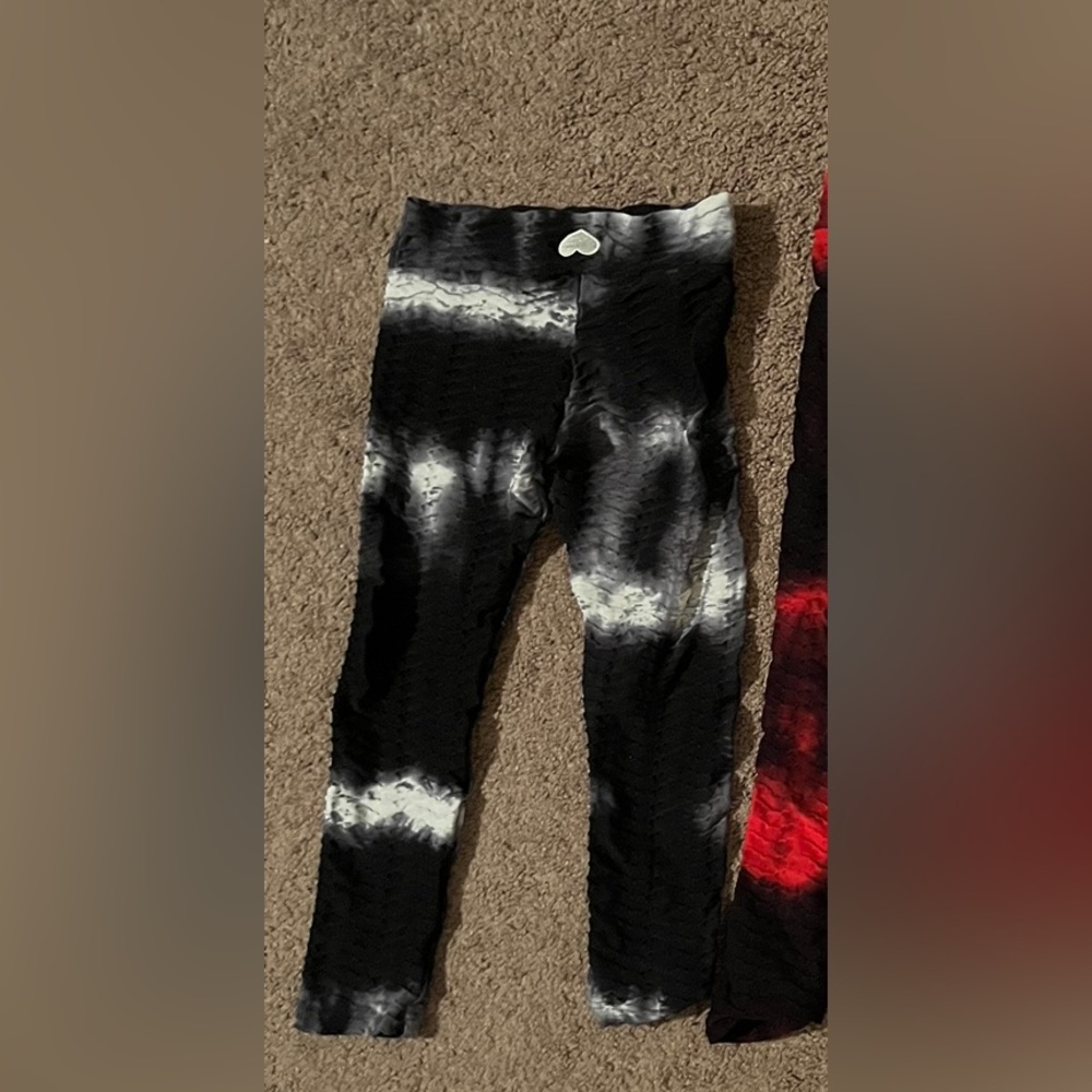 Tie dye black and white kids BBB’s (booty by brabants)